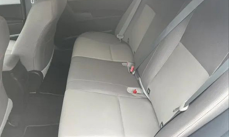 Toyota Corolla Gli 1...