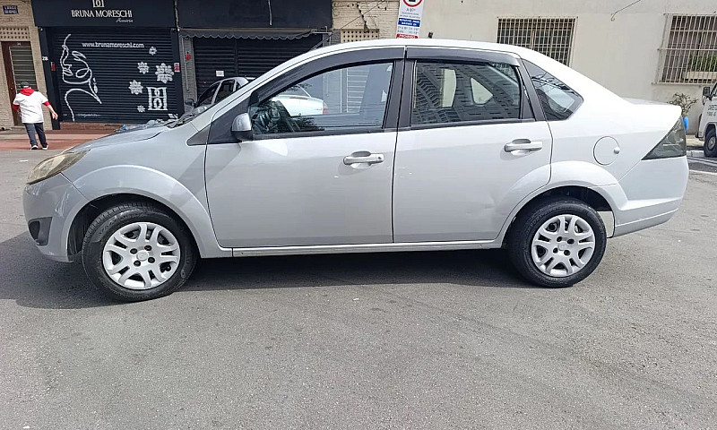 Ford Fiesta 1.6 Comp...