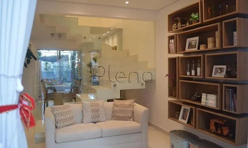 Casa À Venda Em Vali...