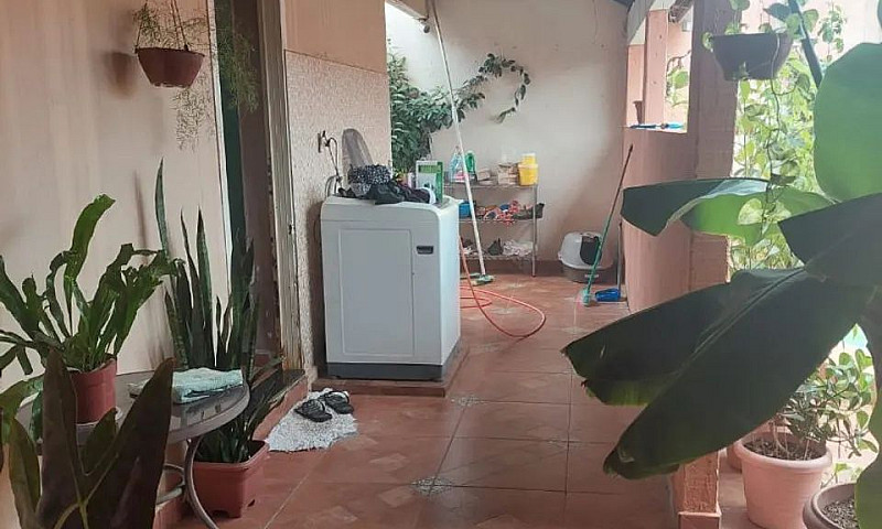 Vendo Casa Com Pisci...
