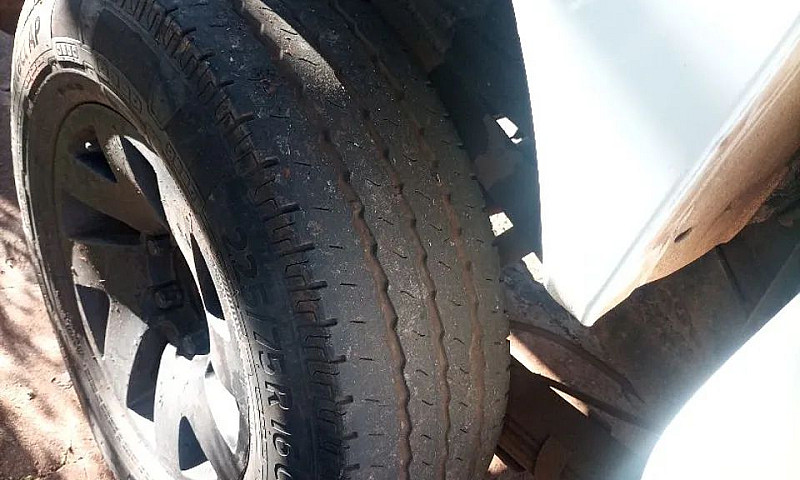 Mitsubishi L200 Gl 2...