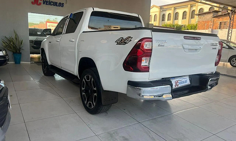 Toyota Hilux Cd 4X4 ...