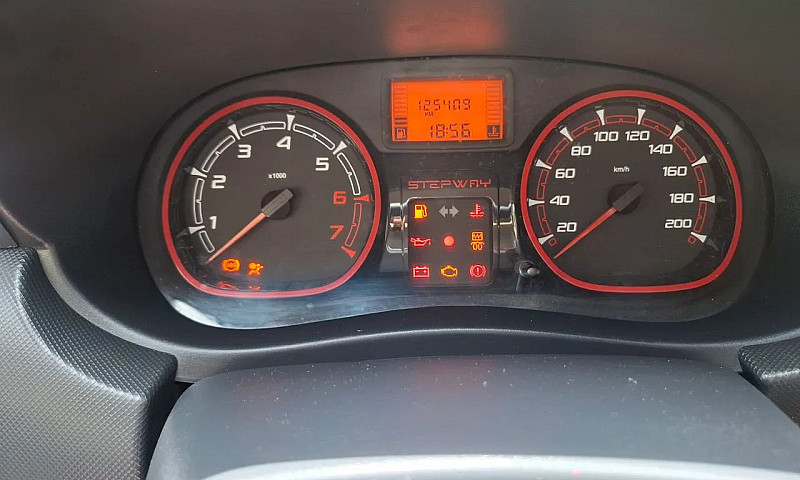 Renault Sandero Step...