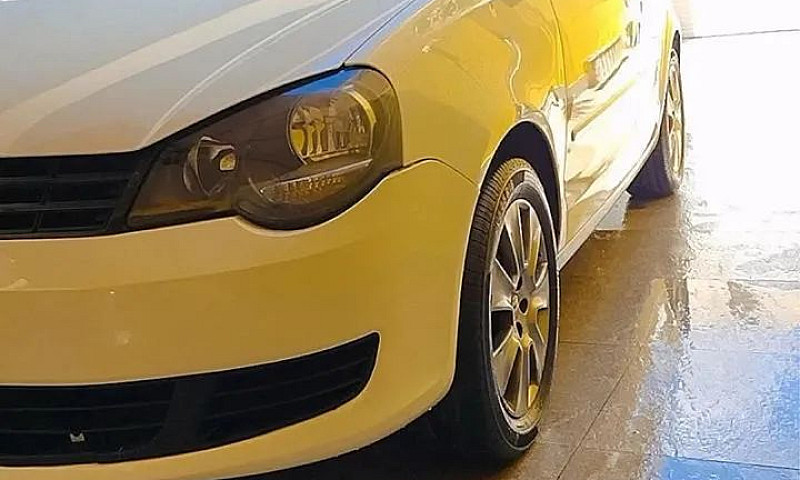 Volkswagen Polo 1.6 ...