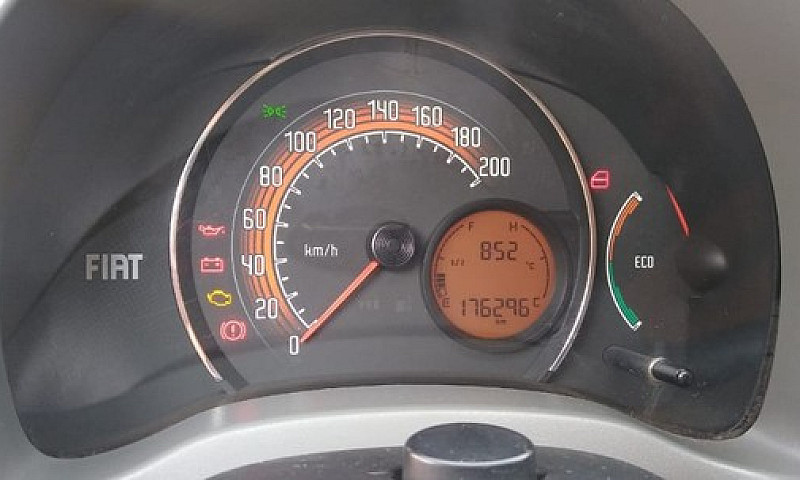 Fiat Uno Evo 2015 R$...