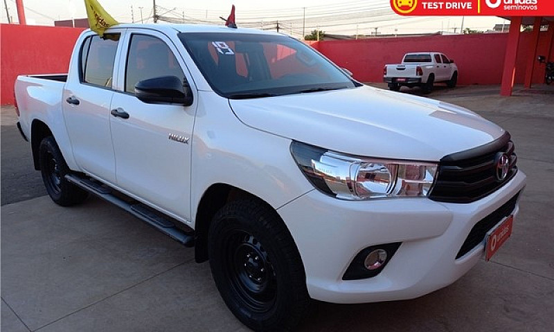 Toyota Hilux 2019 2....