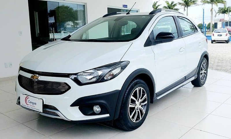 Onix Activ 1.4 Aut....