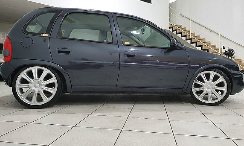 Chevrolet Corsa Mile...
