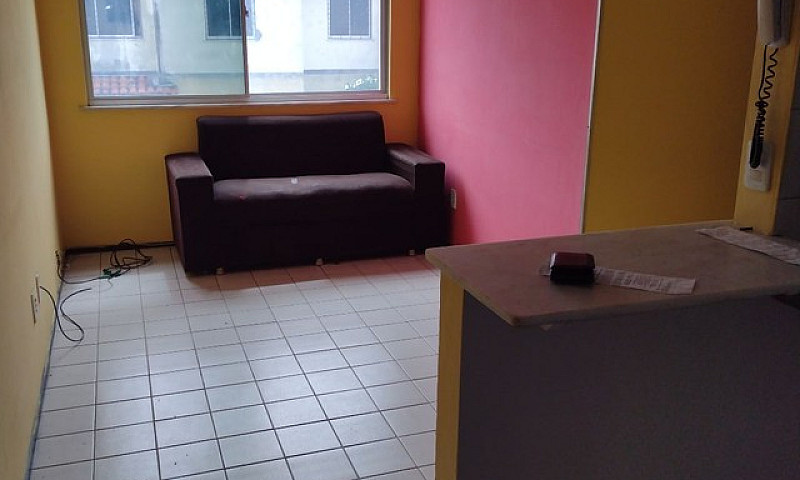 Alugo Apartamento Pr...