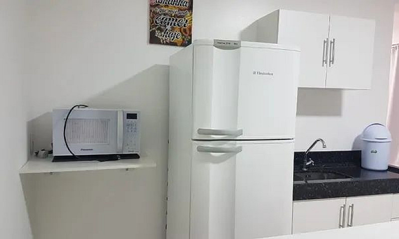Kitnet Perto Da Univ...