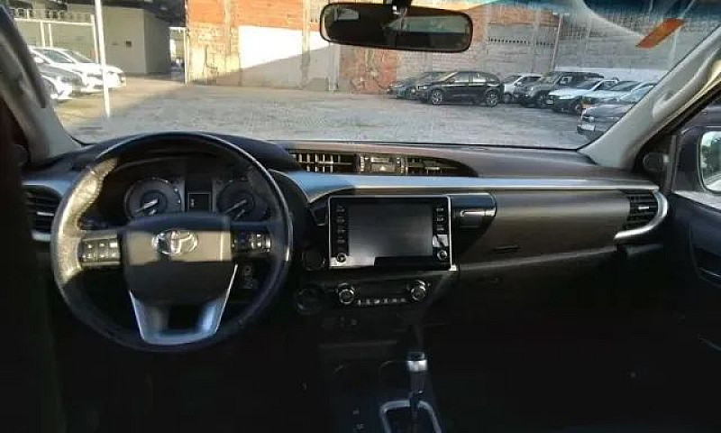 Hilux Sr 2.8 Tb Dies...