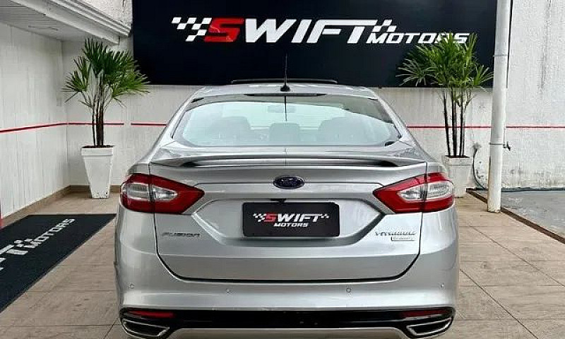 Ford Fusion Titanium...