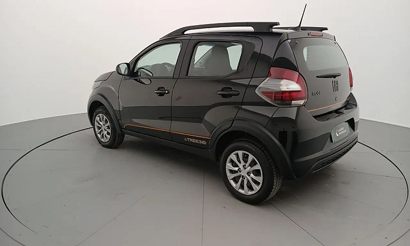Fiat Mobi Trekking 1...