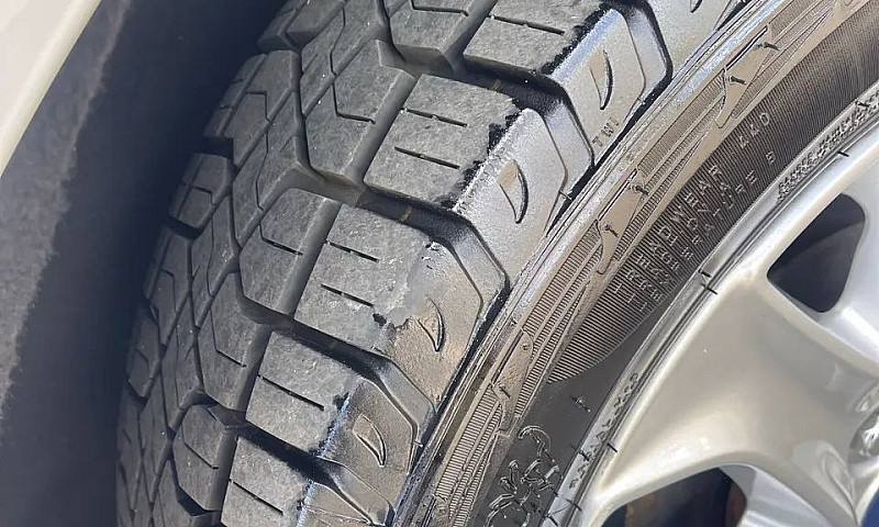 Ford Ecosport Titani...