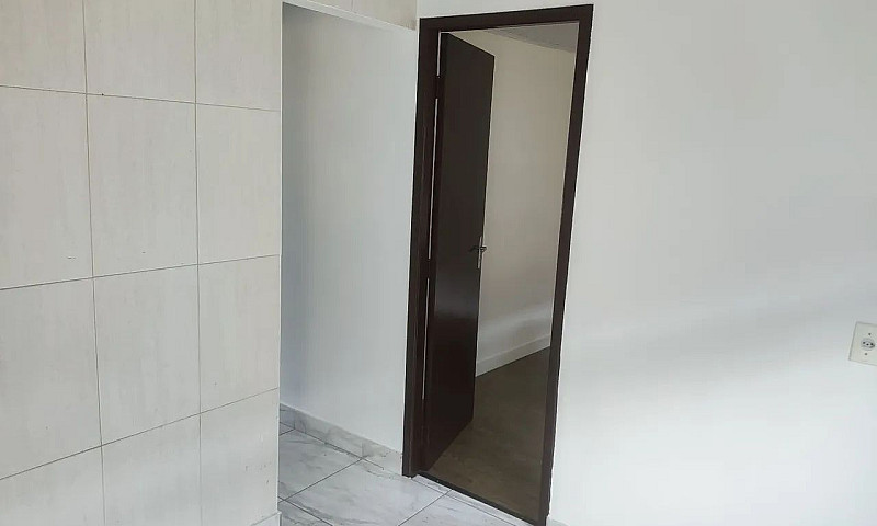 Casa 2 Quartos Em Sa...