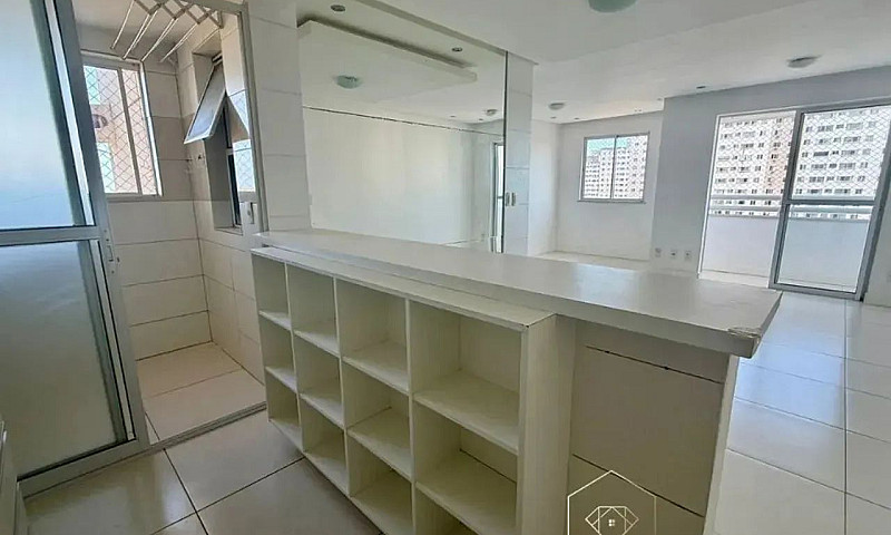 Apartamento 2/4 Reve...