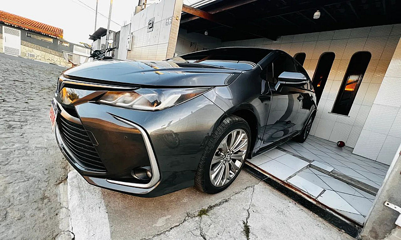 Toyota Corolla Xei 2...