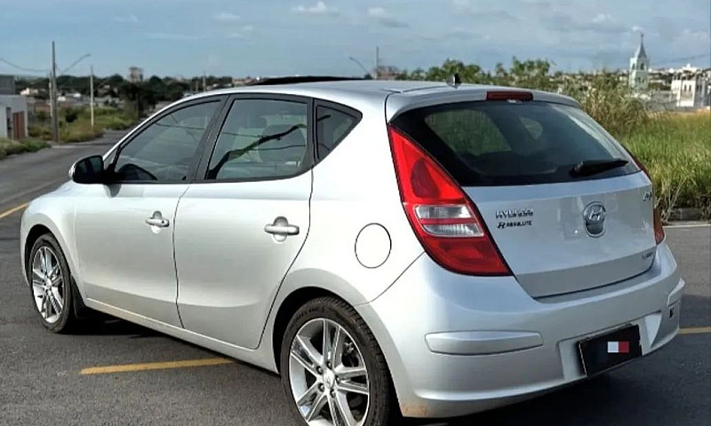 Hyundai I30 2.0 16V ...