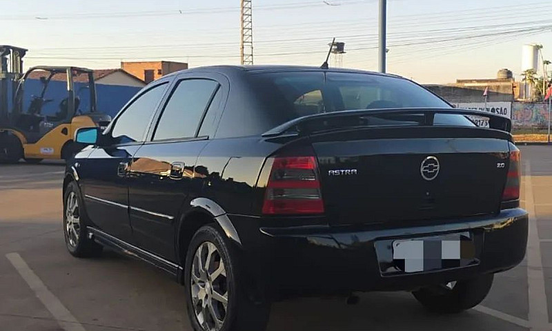 Chevrolet Astra Adva...
