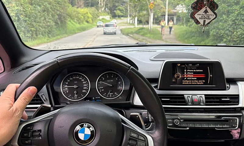 Bmw 225I Active Tour...