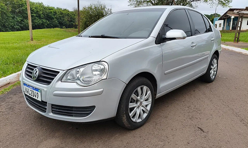 Volkswagen Polo Seda...