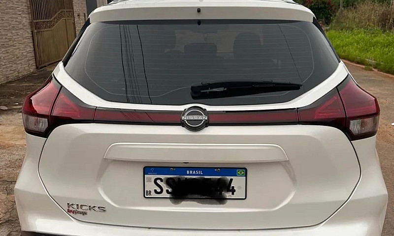 Nissan Kicks Advance...