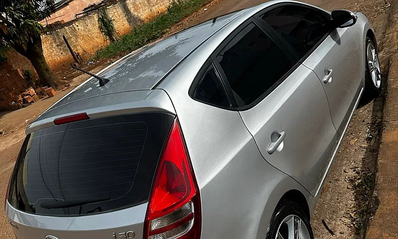 Hyundai I30 2.0 16V ...