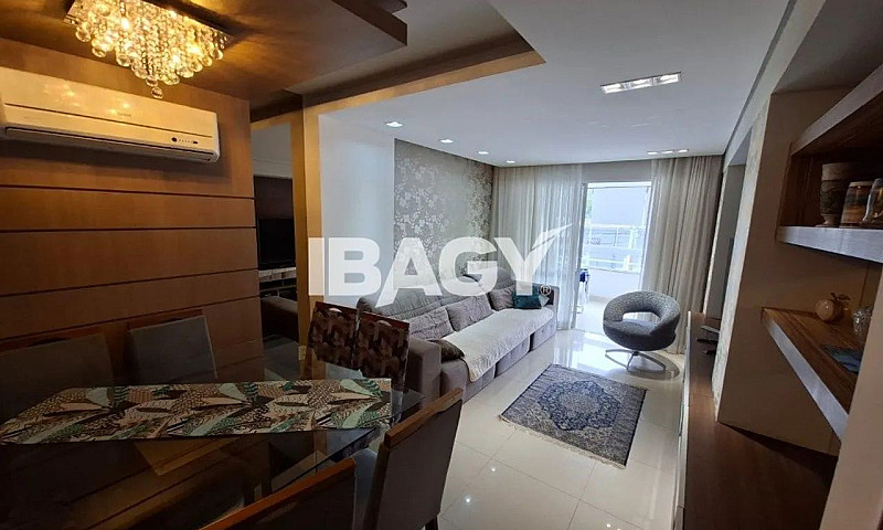 Excelente Apartament...