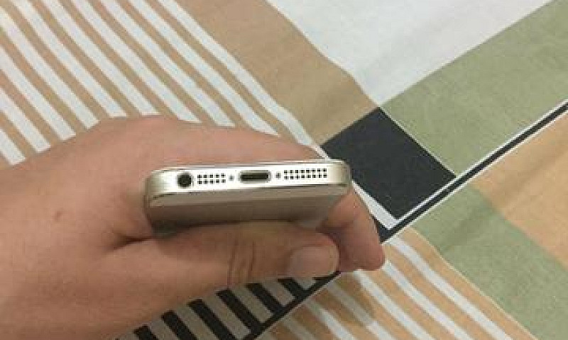 Iphone 5S 16Gb...