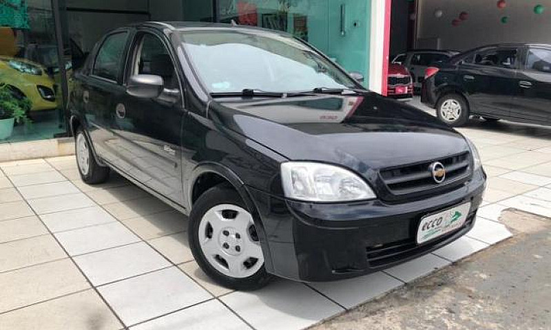 Chevrolet Corsa Seda...