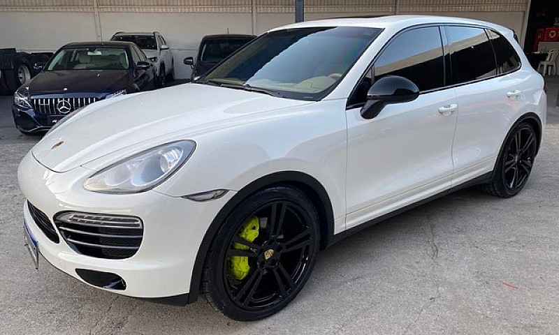 Porsche Cayenne S Co...