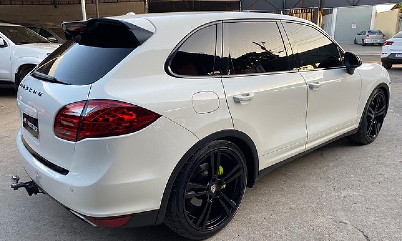 Porsche Cayenne S Co...