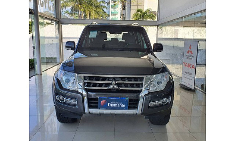 Pajero Hpe 2019 4X4 ...