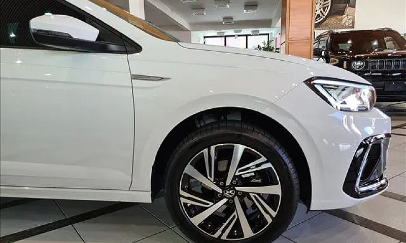 Volkswagen Virtus 1....