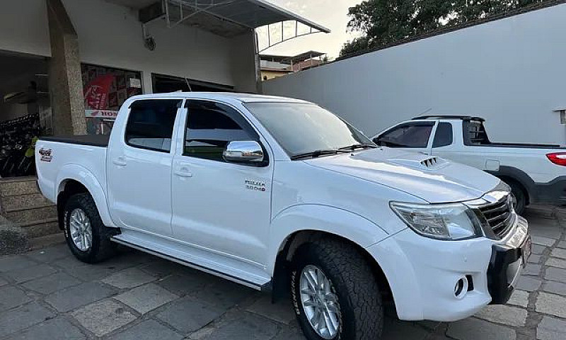 Hilux Srv 3.0 Diesel...