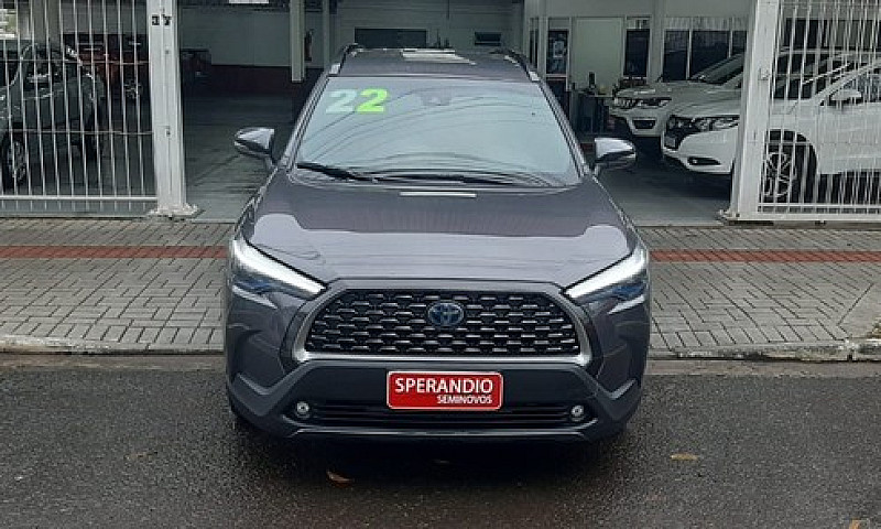 Toyota Corolla Cross...