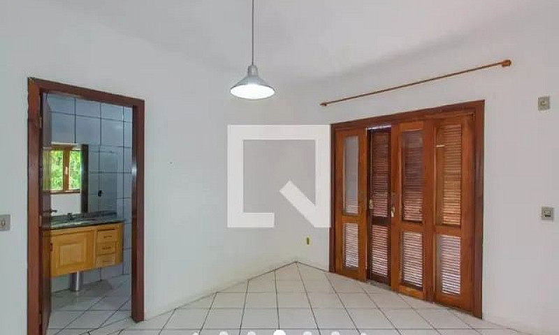Linda Casa 4 Suítes ...