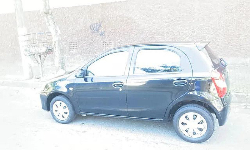 Etios Hach 2015...