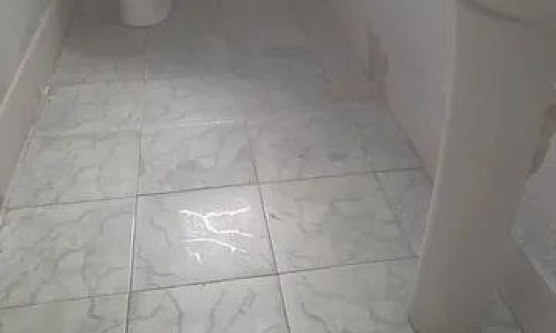Aluga-Se Casa ...
