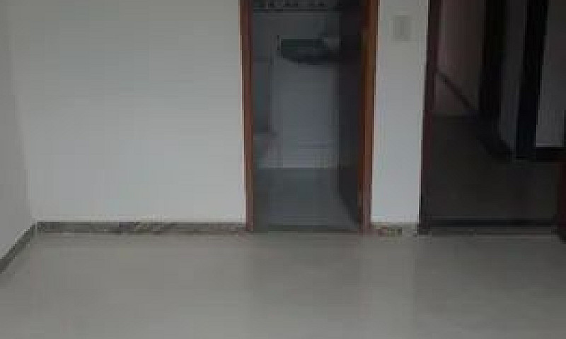 Casa 3 Quartos- Jard...