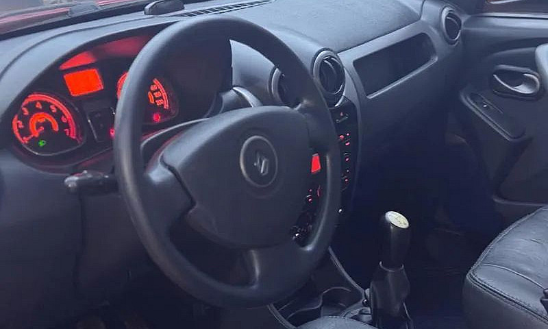 Renault Sandero Pri ...