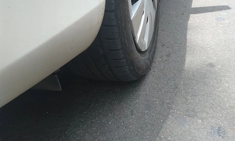 Toyota Yaris Xl Live...