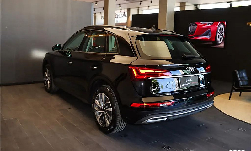 Audi Q5 Prestige 2.0...
