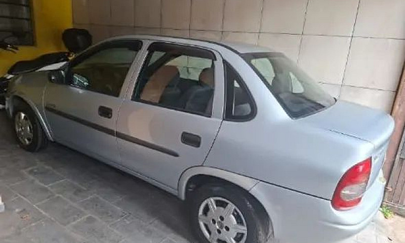 Chevrolet Corsa Sed ...