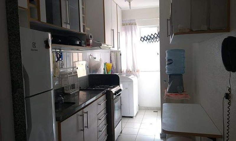 Apartamento 2/4 Com ...
