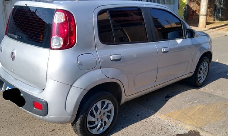 Fiat Uno Evo 2015 R$...