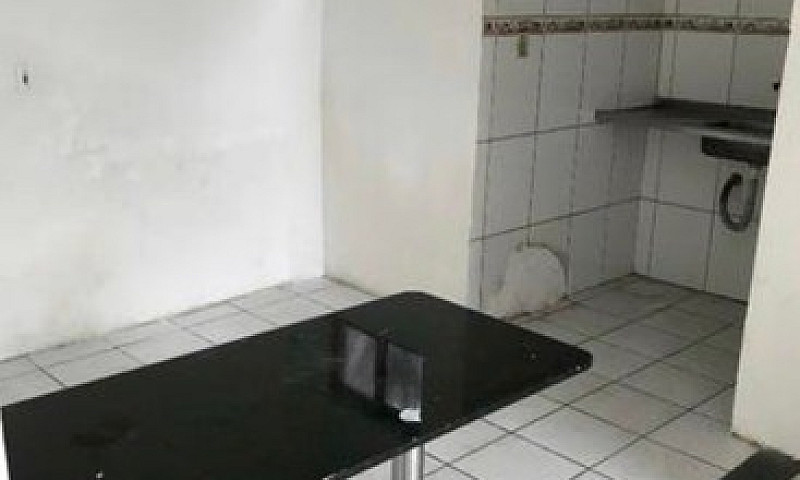 Aluga-Se Apartamento...