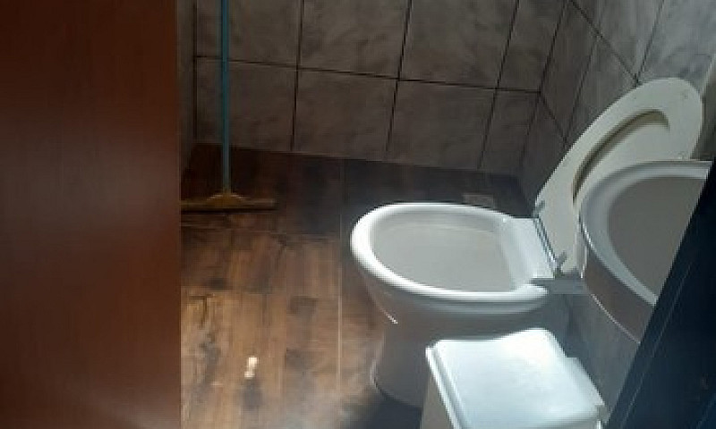 Vendo Ótima Casa ...