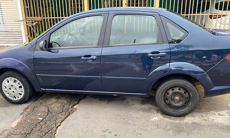 Fiesta Sedan 2004/05...