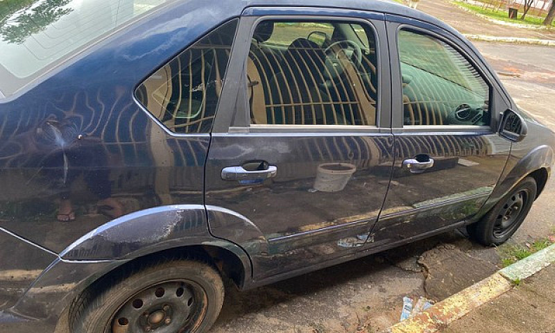 Fiesta Sedan 2004/05...